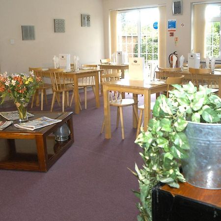 Furnival Lodge Slough Luaran gambar