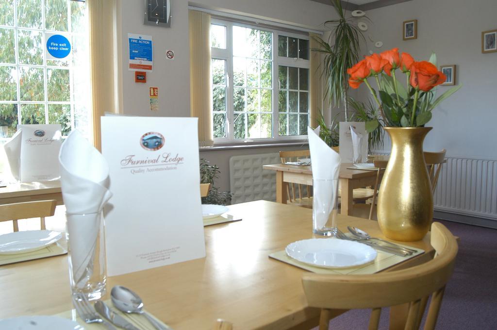 Furnival Lodge Slough Luaran gambar